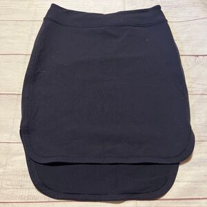 Lululemon city skirt in navy blue size 4